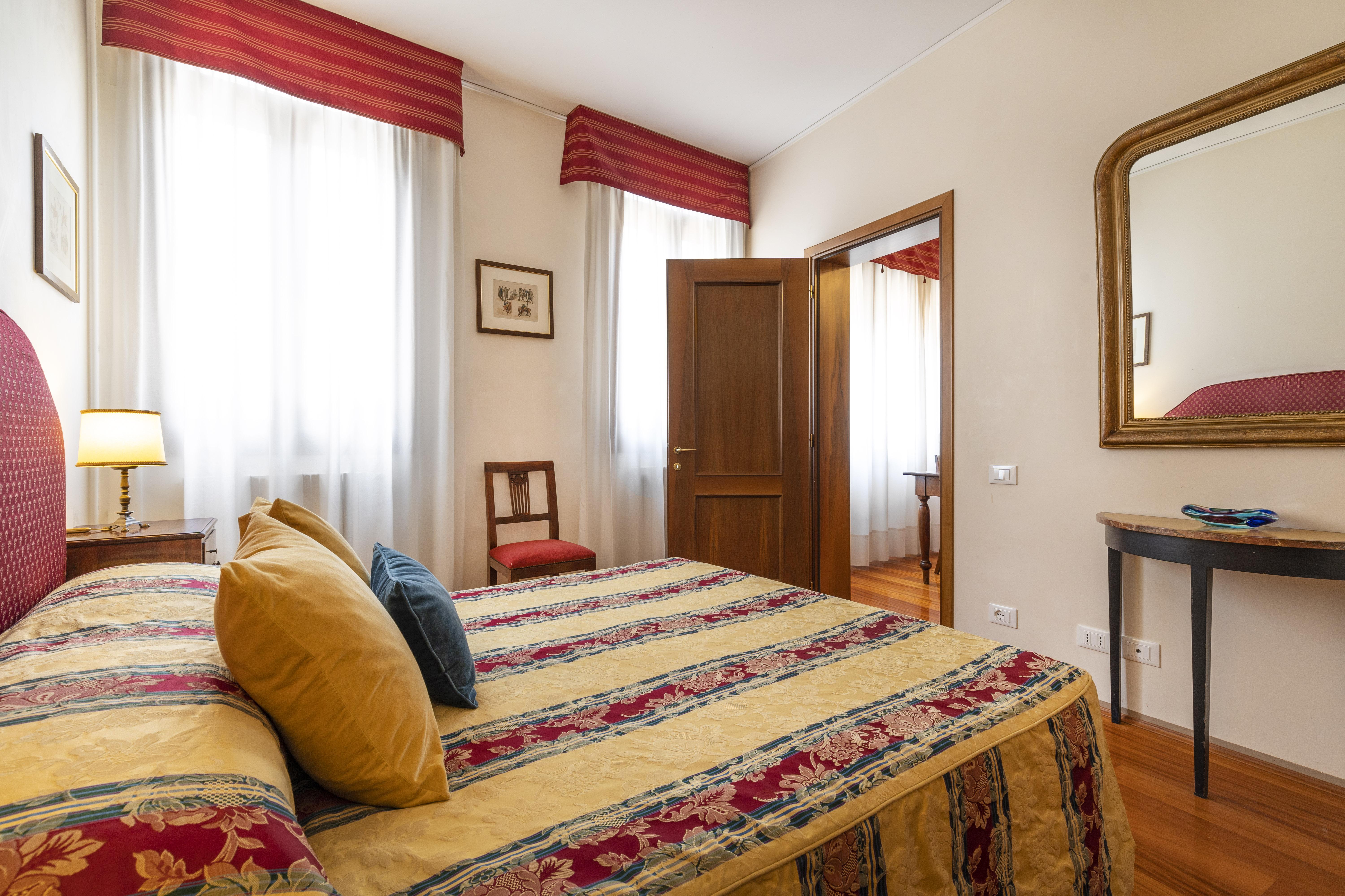 Palazzo Schiavoni Residenza D'Epoca & Suite-Apartments เวนิส ภายนอก รูปภาพ