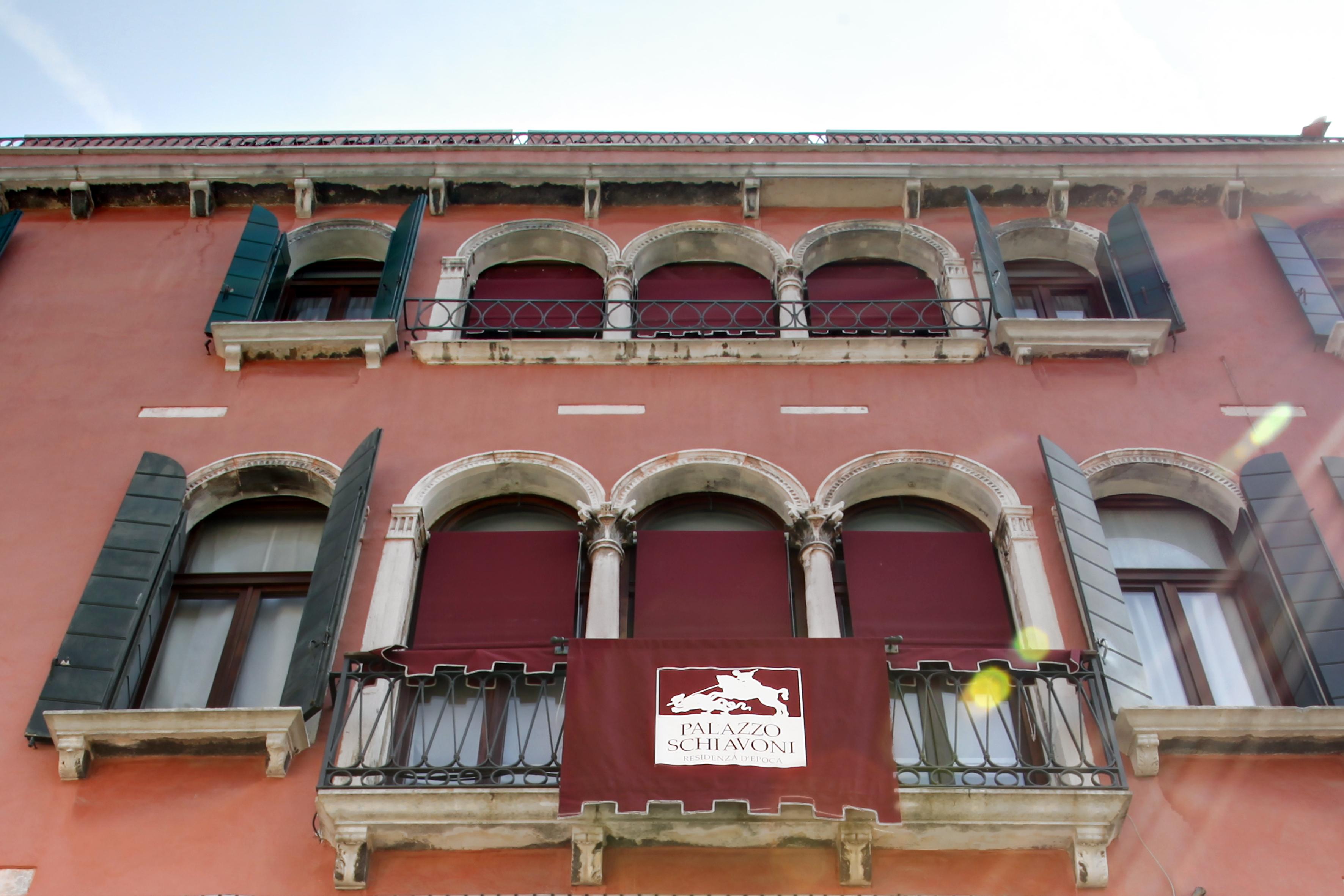 Palazzo Schiavoni Residenza D'Epoca & Suite-Apartments เวนิส ภายนอก รูปภาพ